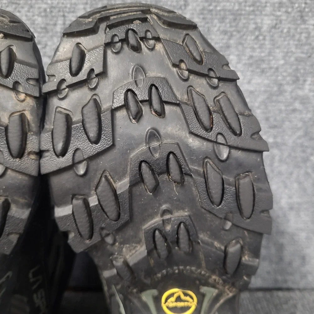 La Sportiva Men's Ultra Raptor II Mid GTX Black/Clay Trail Boots 8.5 / EU 41